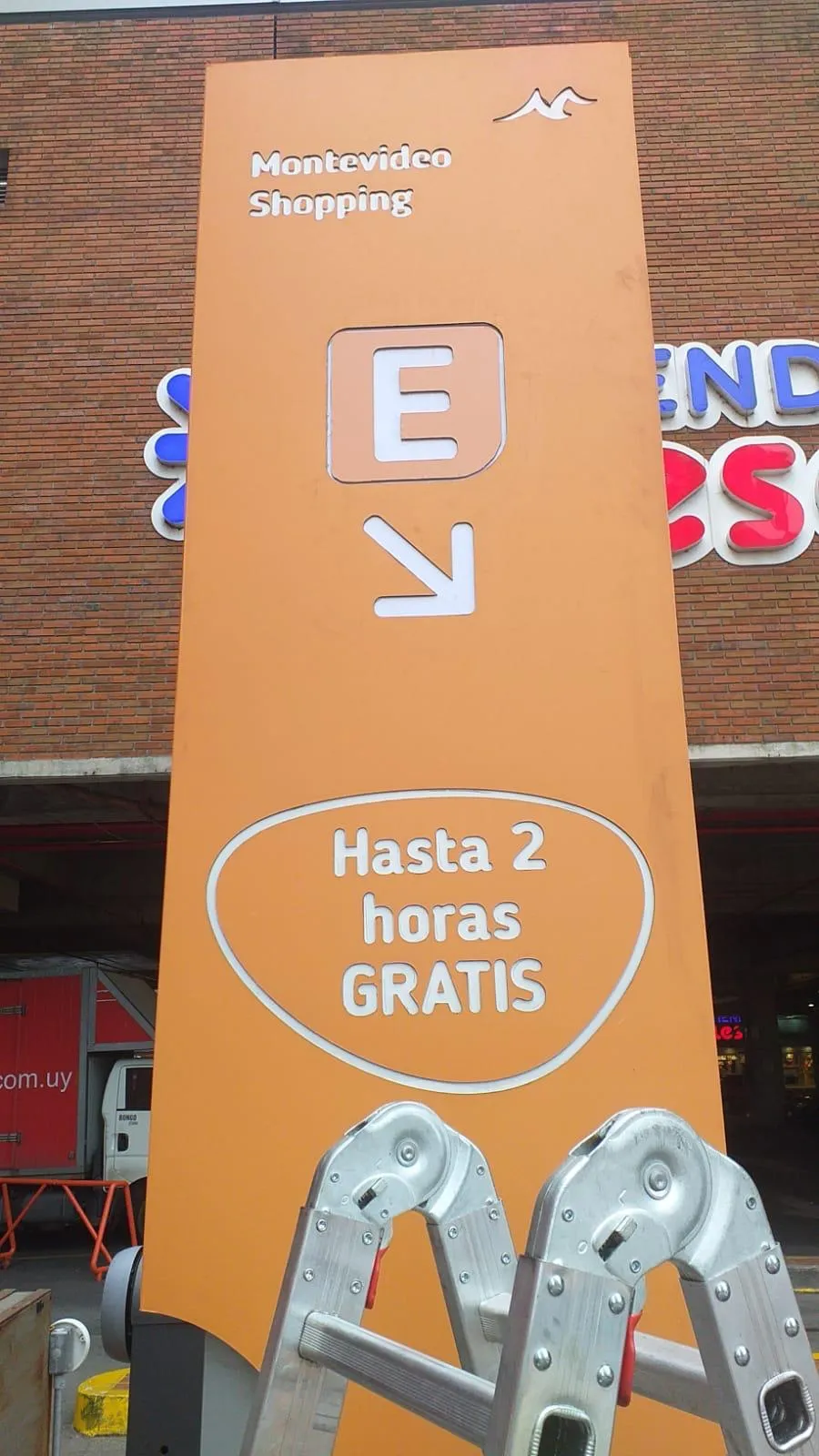 Vinilos adhesivos para señalización temporal