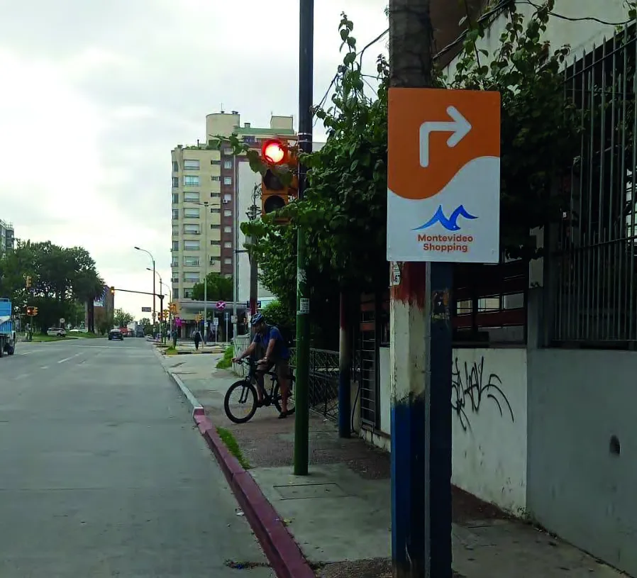 Wayfinding y directorios para edificios corporativos