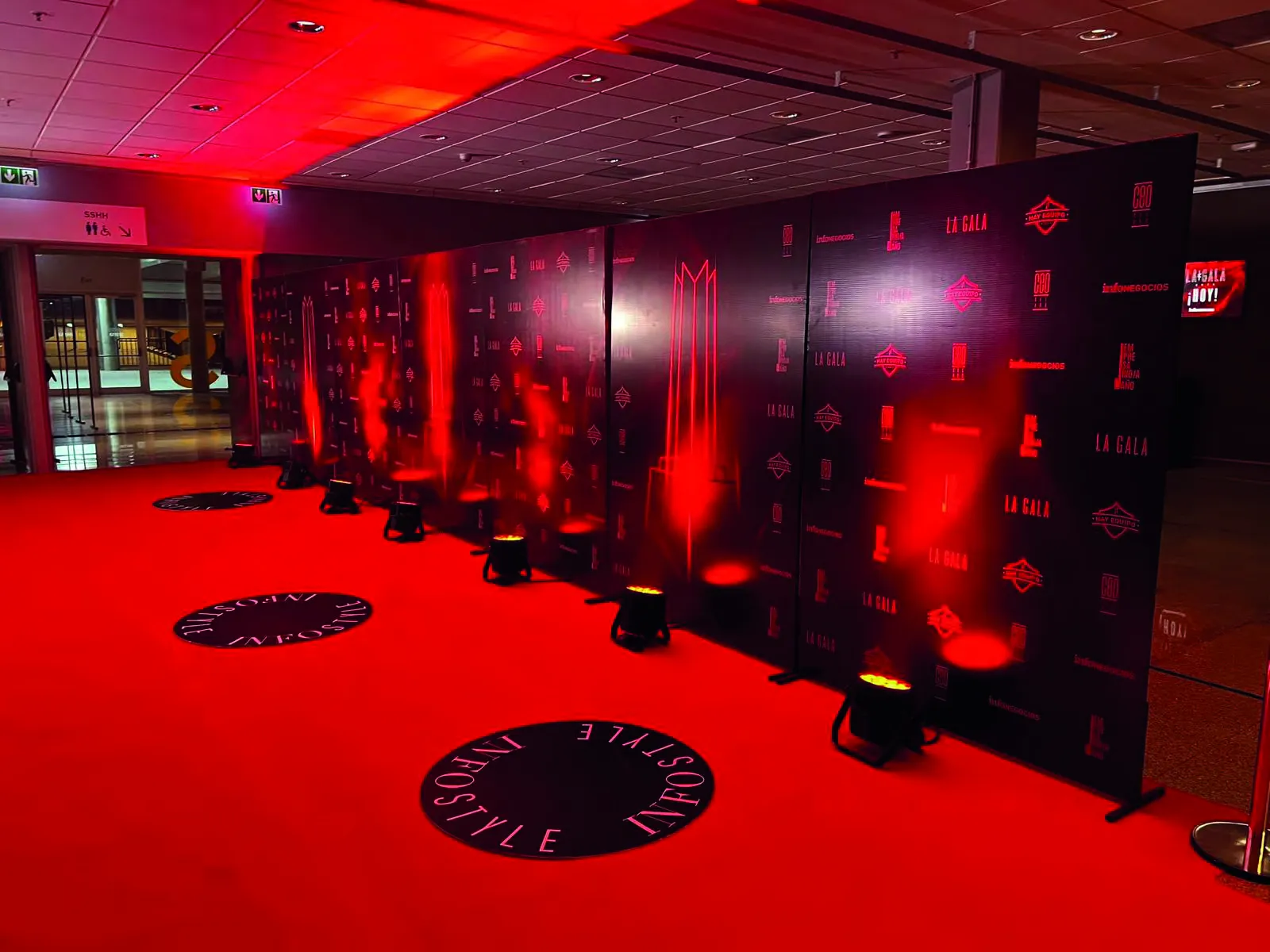 Stand Personalizado - Proyecto 4 - ROAR Uruguay