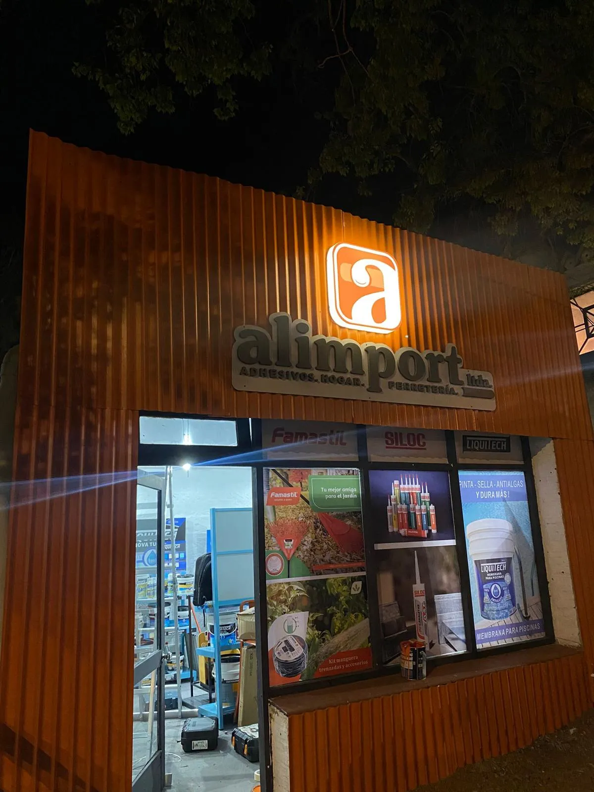 Stand Personalizado - Proyecto 9 - ROAR Uruguay