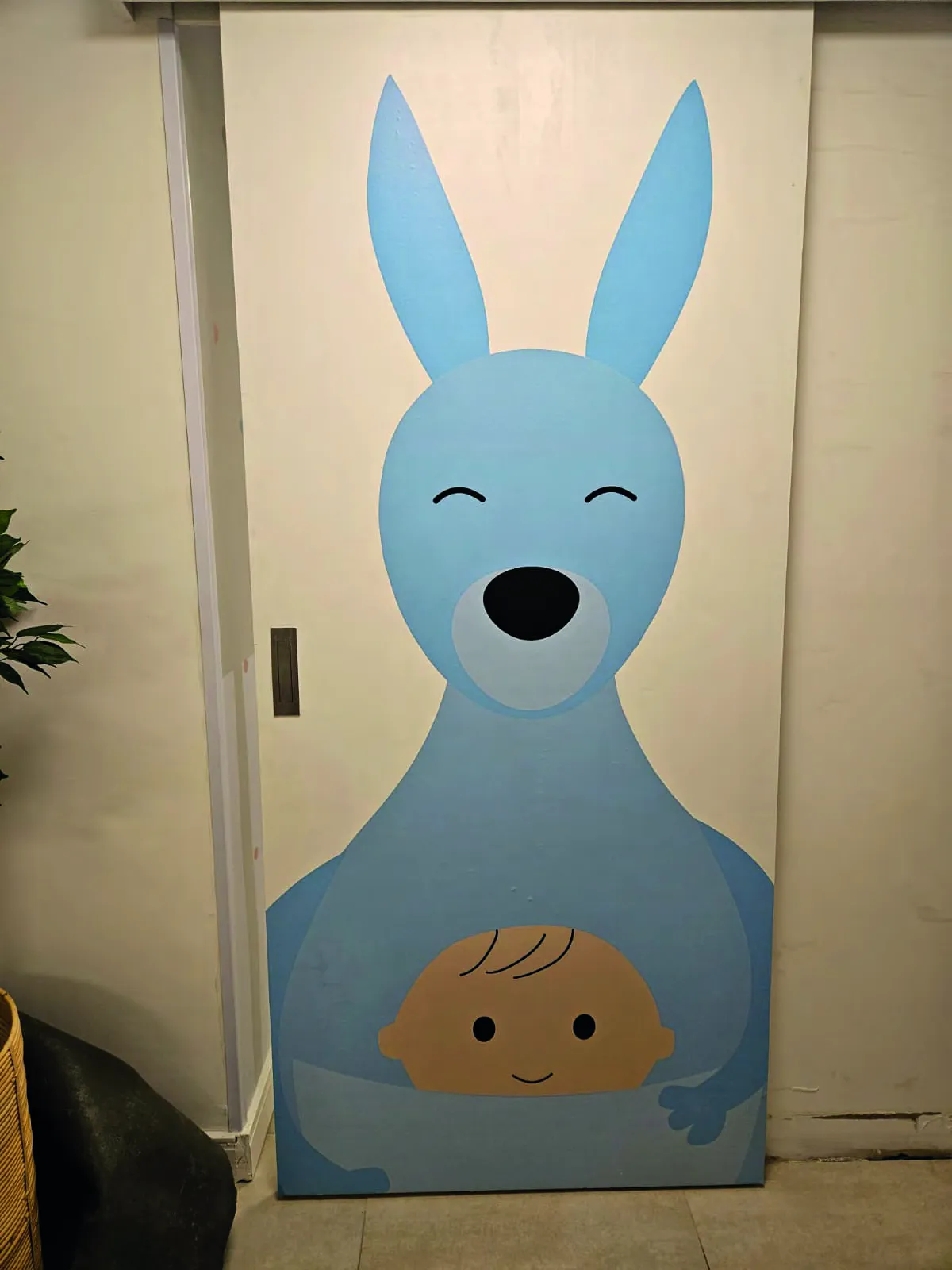 Vinilos para tiendas en Montevideo - ROAR